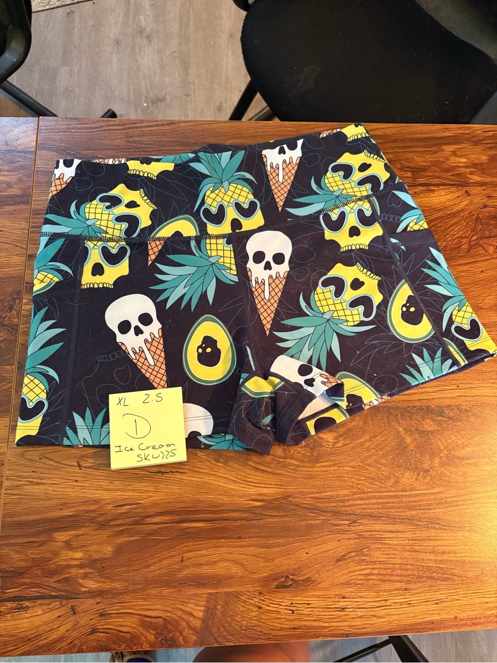 Constantly Varied Gear Black Shorts XL 2.5 ice cream skulls